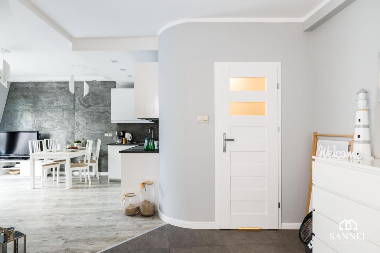 Apartament Fregata Z Basenem - Pobierowo -Sannel Apartments For Rent Exterior foto